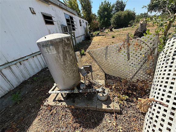 3rd image of 707 Justeson Ave