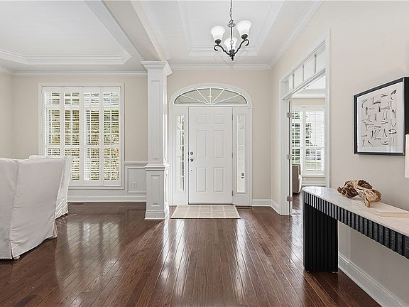 3rd image of 7267 Clawson Ct