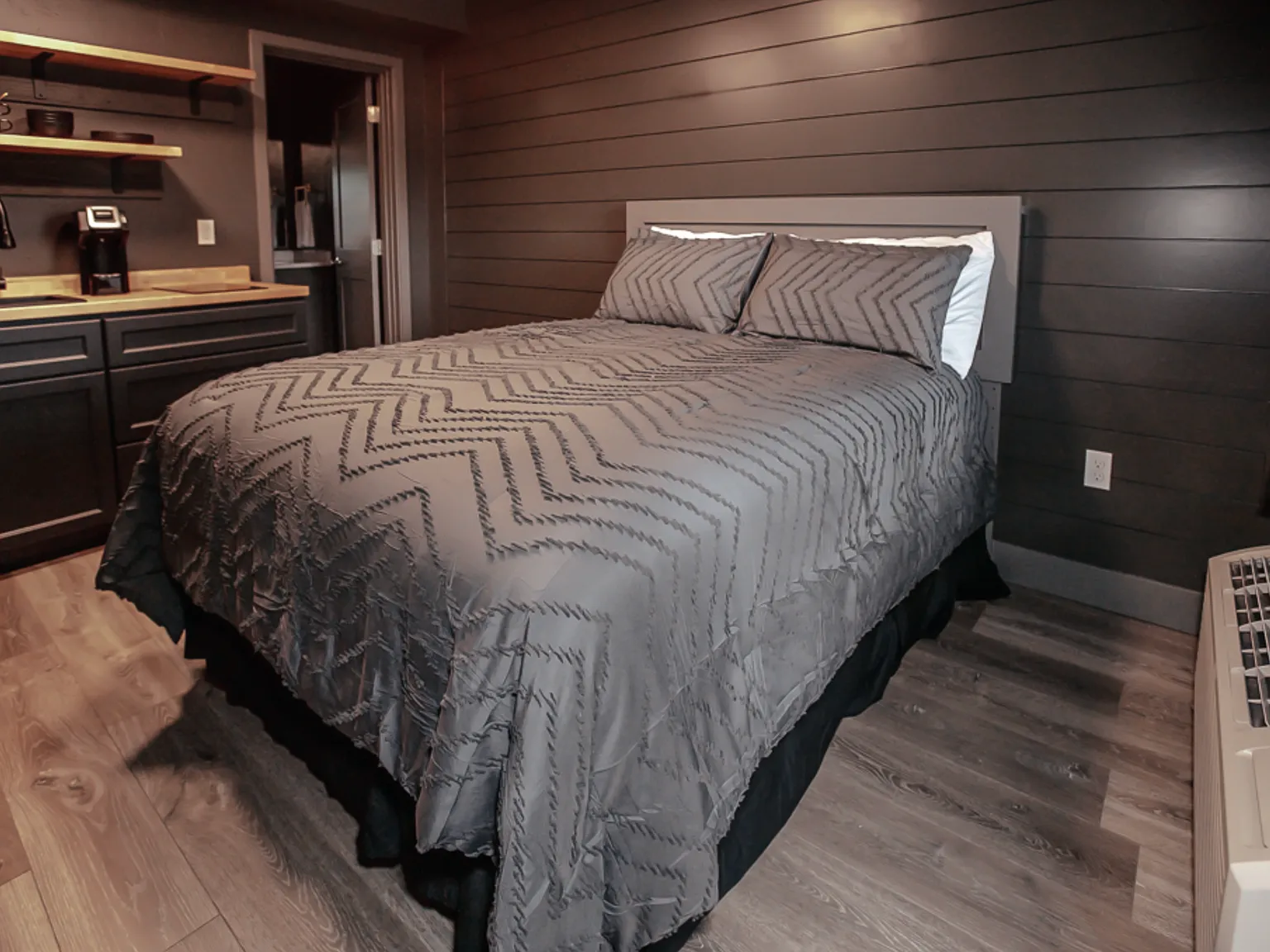 Lake CDA Apartments - 4 — Photo 3