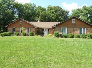 2239 E 1900 North Rd, Findlay, IL 62534