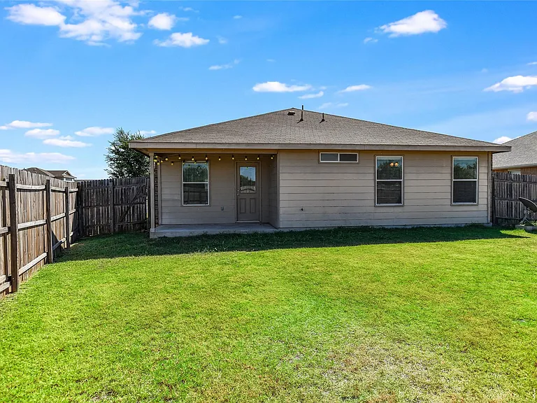 811 Encinita Dr — Photo 22