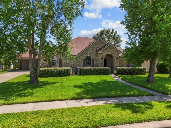 2213 Greenthread, League City, TX 77573