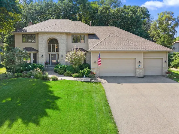 17707 Kingsbury Cir, Lakeville, MN 55044