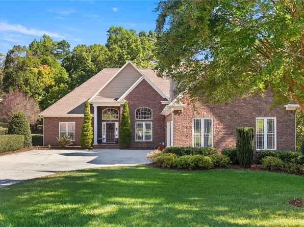 254 Inverness Dr, Winston Salem, NC 27107