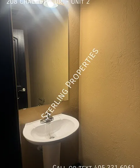 208 Chalmette Dr #2 — Photo 12