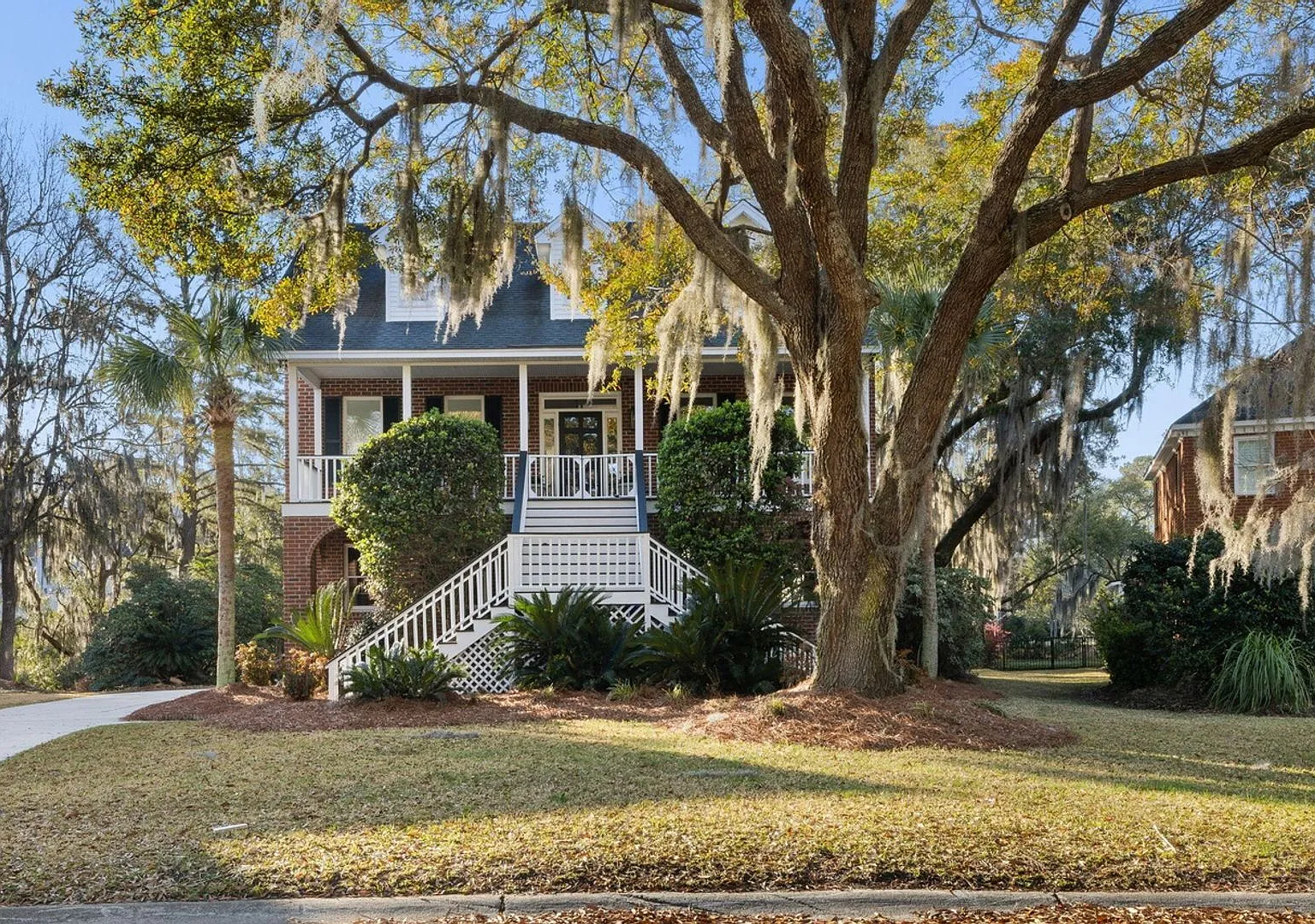 Charming Brick Home on the Marsh in Hobcaw Creek Plantation! — Photo 1