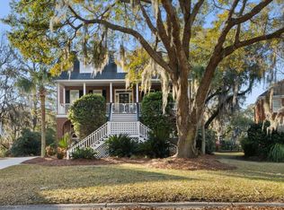 669 Palisades Dr, Mount Pleasant, SC 29464