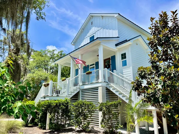 2866 Maritime Forest Dr, Johns Island, SC 29455
