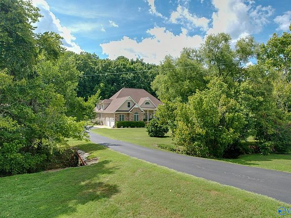 3rd image of 600 Bates Hollow Rd