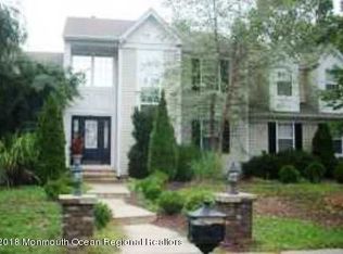 61 Sprucewood Dr, Toms River, NJ 08755