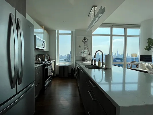 Rented by Corcoran | media 16