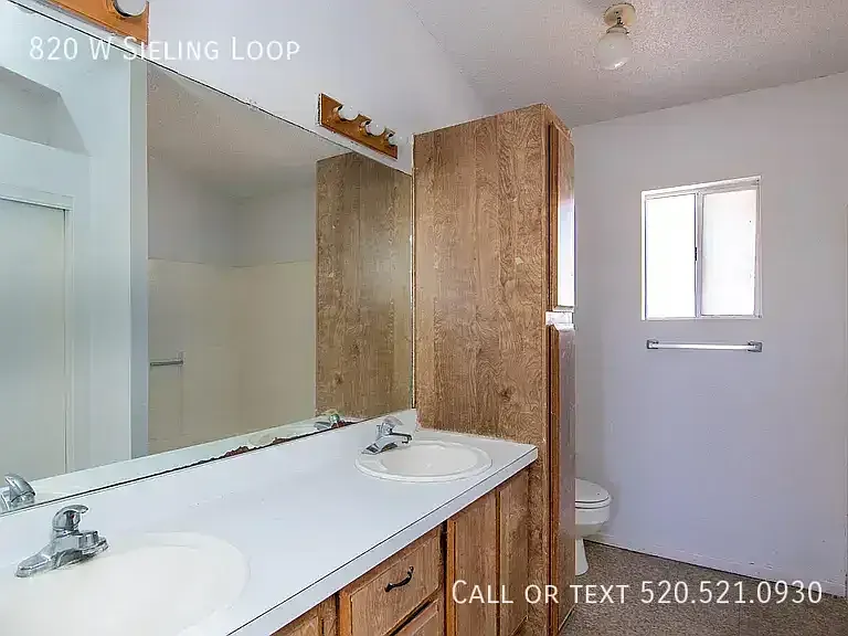 820 W Sieling Loop — Photo 16