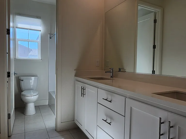 1512 Umbria Ct — Photo 16