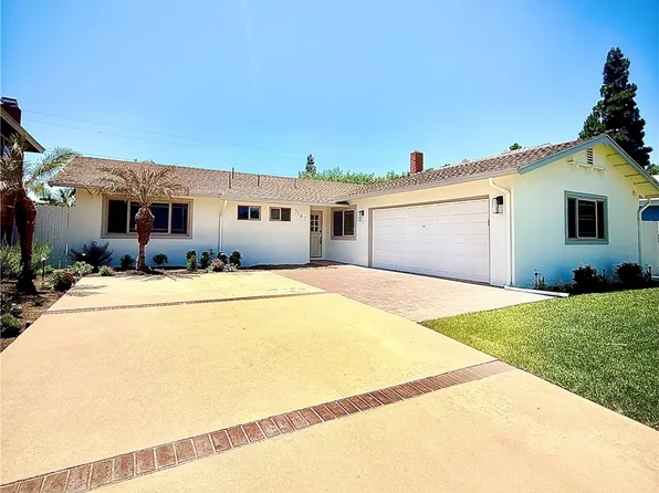 1147 Charleston St, Costa Mesa, CA 92626