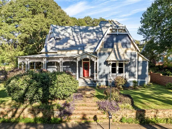 236 N East St, Dadeville, AL 36853
