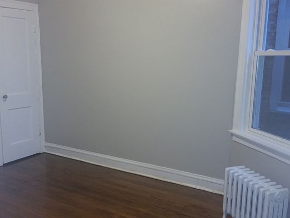5th image of 8909 S Hermitage Ave Unit 2