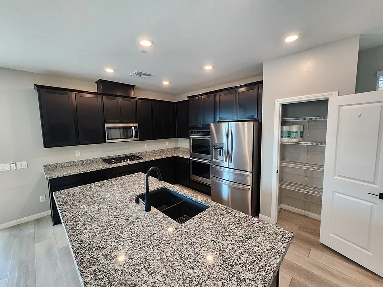 12511 Island Bells Ave — Photo 16