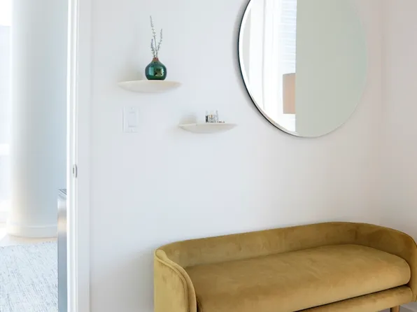 19 Dutch Street image 5 of 28