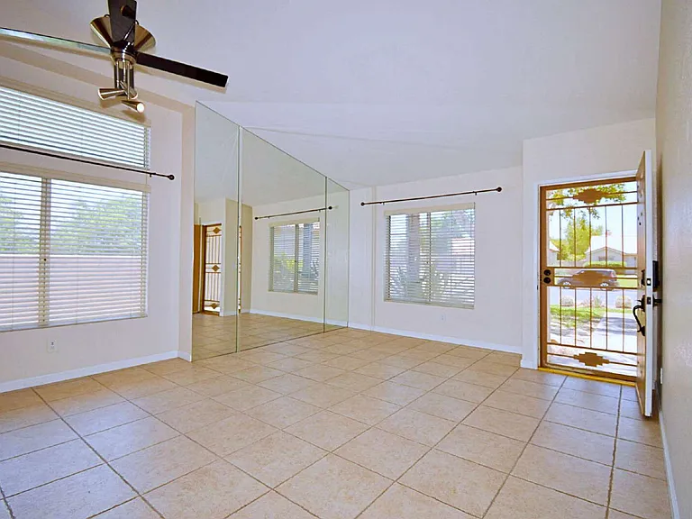 78880 Sanita Dr — Photo 4