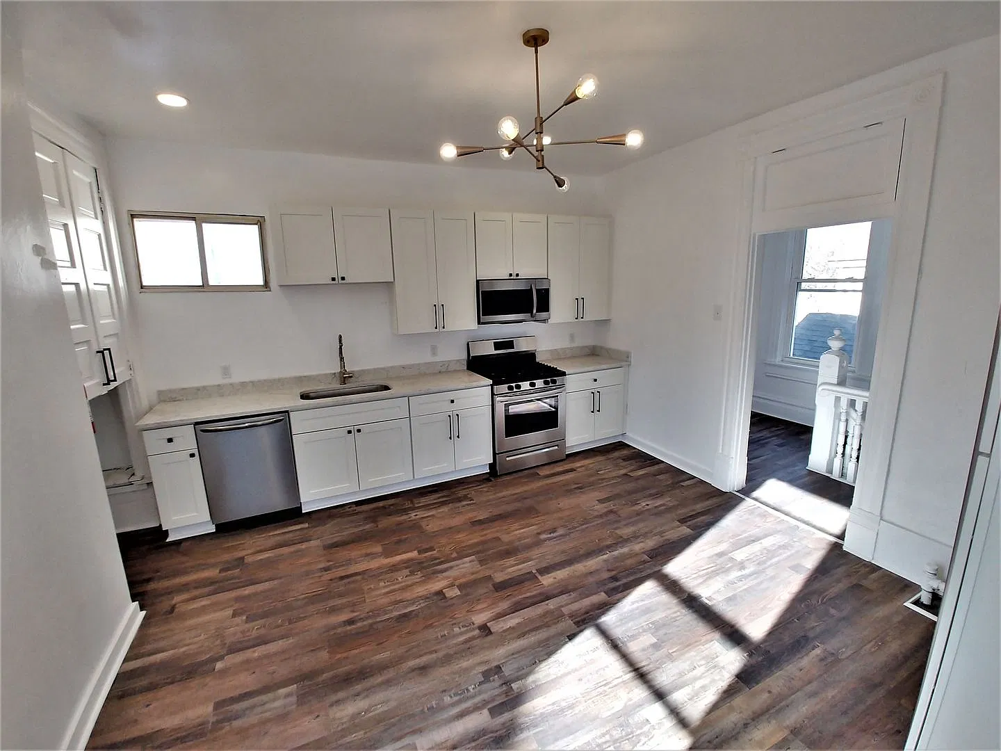 224 Walter Street — Photo 1