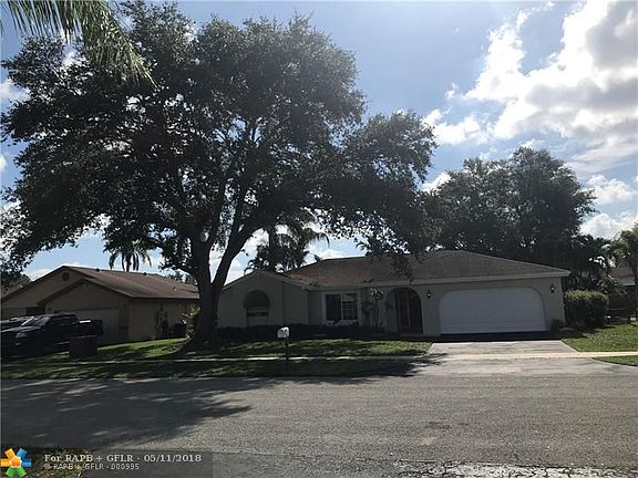 COOPER CITY "FLAMINGO GARDENS" POOL HOME!
