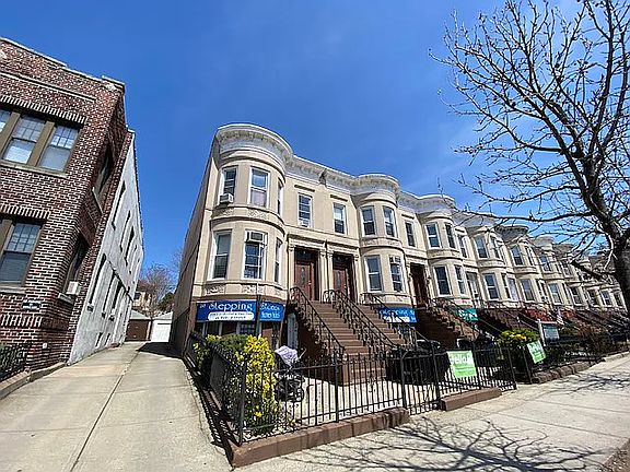3rd image of 245 86th St