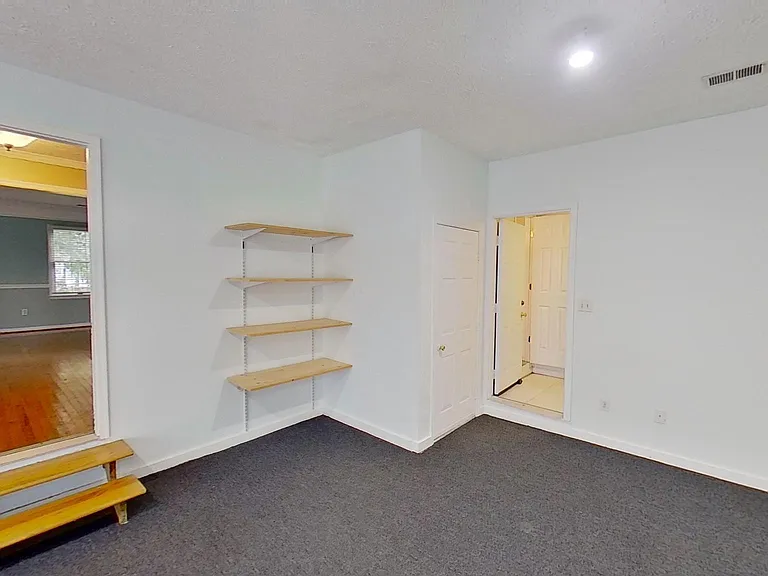 5911 Herring Ct — Photo 22