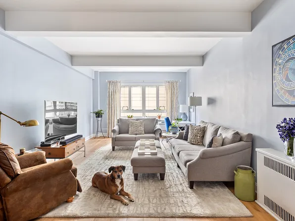 333 West 57th Street image 1 of 10