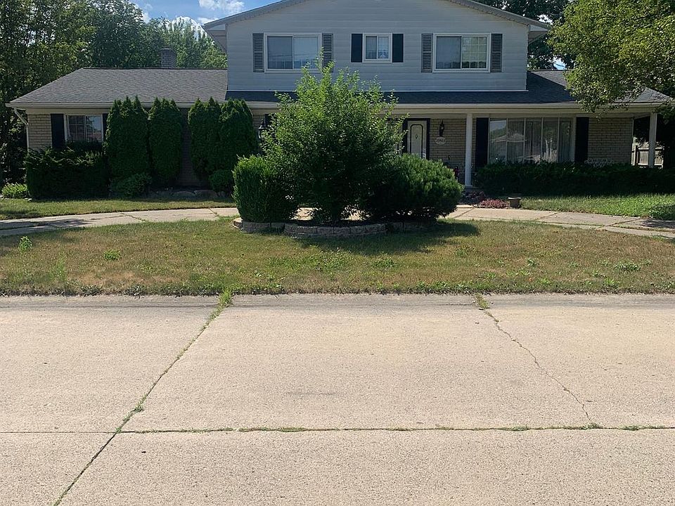 1st image of 39503 Twenlow Dr