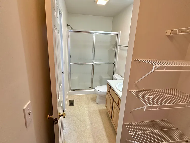 The Crossings at Avery — Photo 32
