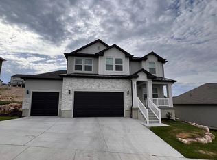 552 N Woodland Rd, Saratoga Springs, UT 84045