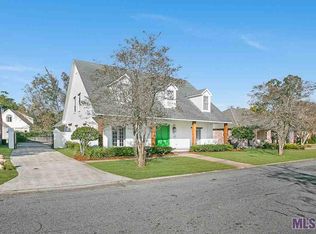 3738 Willow Bay Dr, Baton Rouge, LA 70809