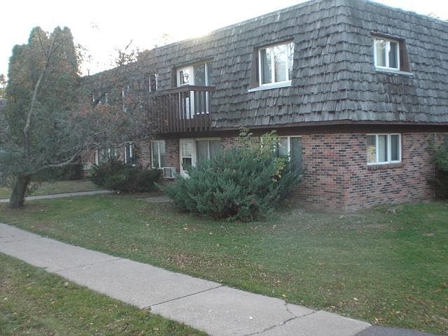 1st image of 1421 15th St SE APT 1