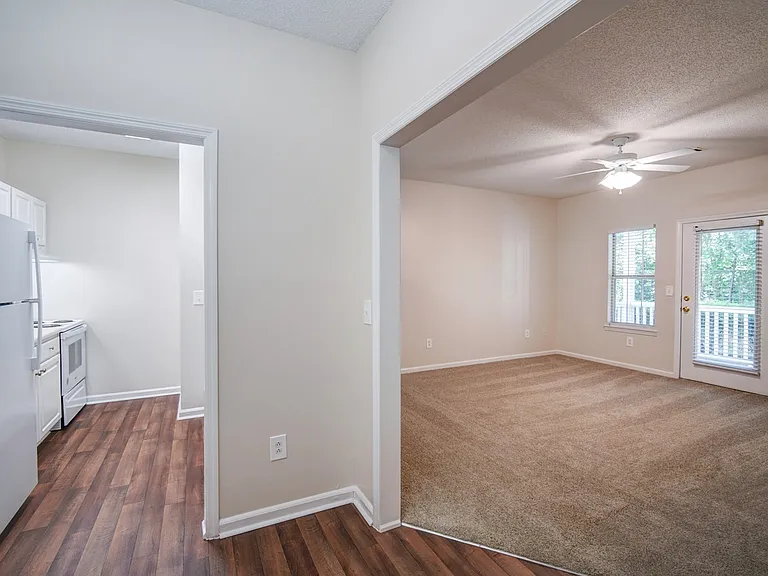 Bristol Park Apartment Homes — Photo 29