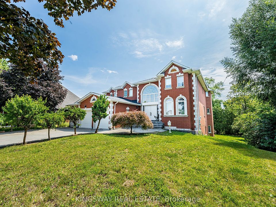 1st image of 5969 Rayshaw Cres