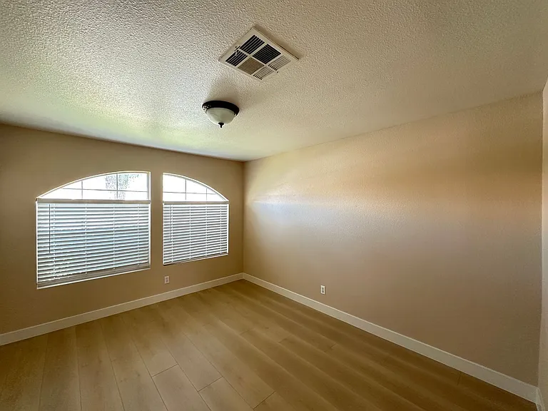 4605 Casa Bonita Dr — Photo 8