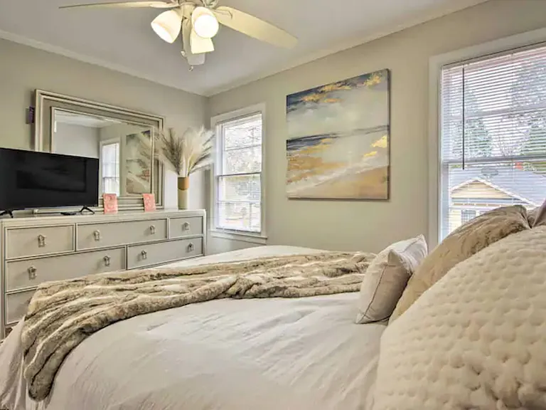 2231 Newnan St #1 — Photo 1