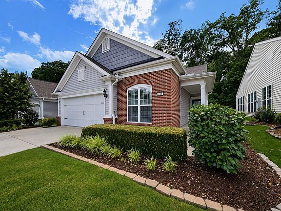 2nd image of 715 Finnbar Dr