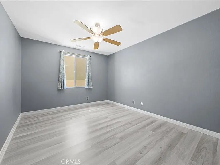 1420 Yarrow Ln — Photo 34