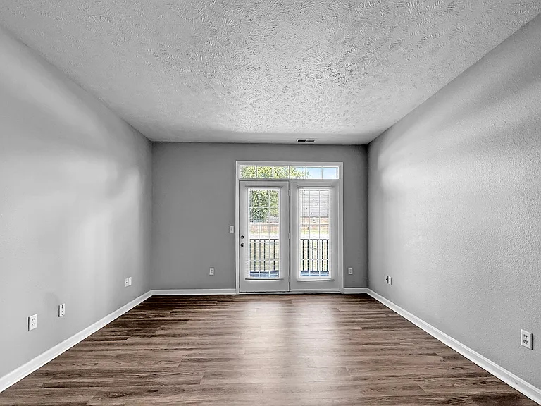 Beaver Creek Apartments — Photo 53