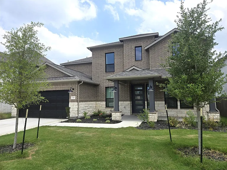 124 Ribera Dr — Photo 2