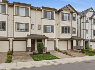 14200 SW Gold Coast Ter, Tigard, OR 97224