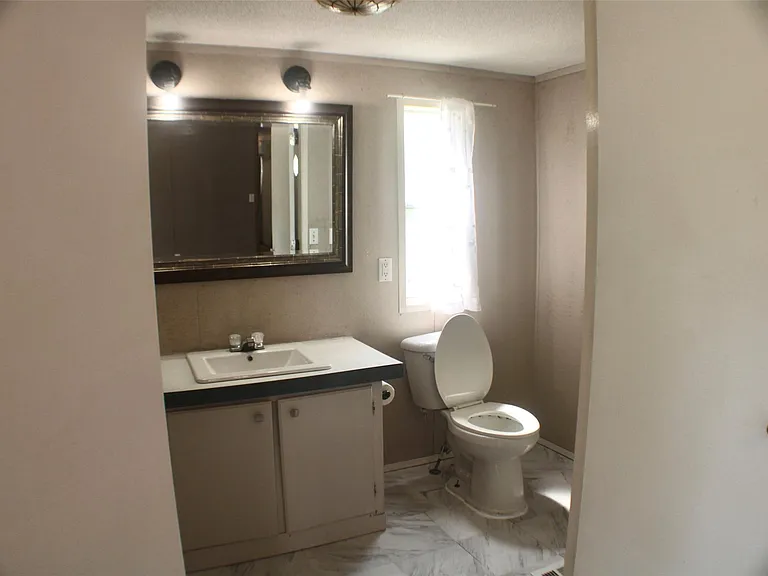 933 Highway 71 W — Photo 13