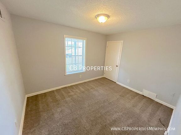 4th image of 4146 Crain Rd