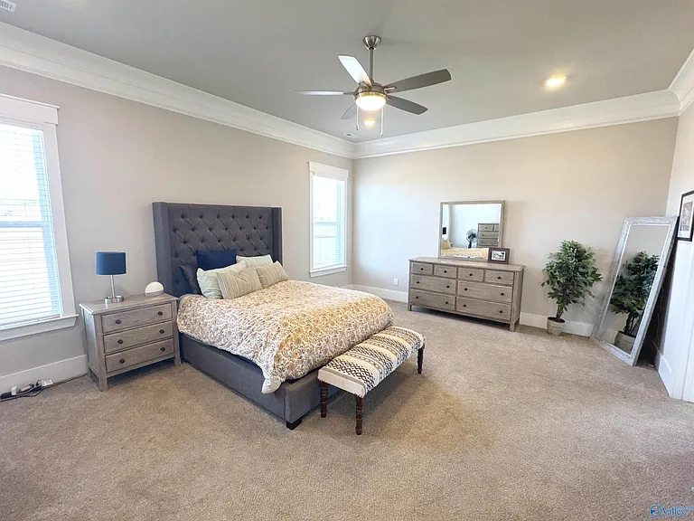 401 Peach Orchard Ln — Photo 30