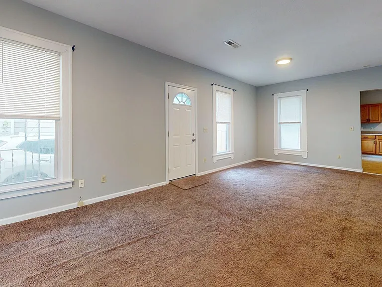2053 W 95th St — Photo 91