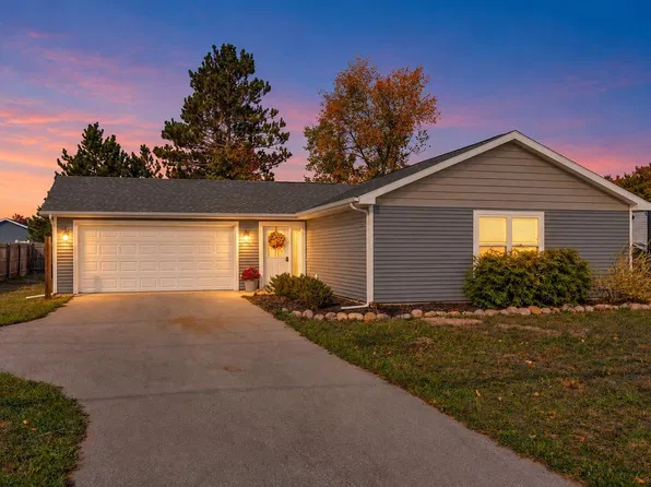 3524 Vance Rd, Traverse City, MI 49685