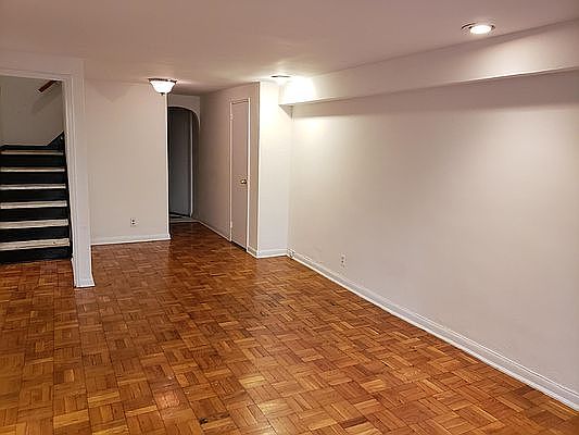 3rd image of 311 E 78th St APT 1C