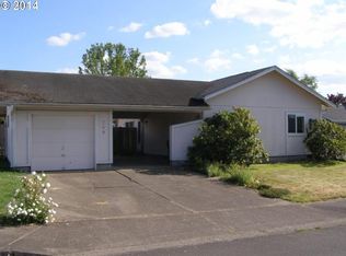 709 Island St, Springfield, OR 97477