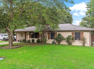 715 Margaret St, Blossom, TX 75416